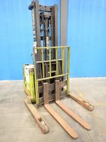 Clark Electric Straddle Lift