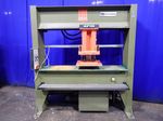 Atom Traveling Head Press