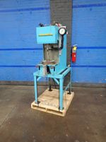 Hannifin Hydraulic Press