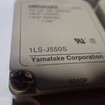 Yamatake 2 Assorted Yamatake Limit Switches 5a125vac With Extra Levers