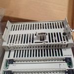 Schneider Electric Schneider Electric 170ado83030 Io Base 6 Relay Output Isolated 5a 