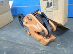 Renfroe Vertical Lifting Clamp