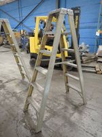  Fiberglass  Aluminum Ladder
