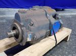 Vickers Vickers Pvm098er10gs02aaf00e00a Pump