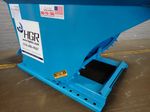 Marathon 1 Cubic Yard 6000 Lb Capacity Selfdumping Hopper With Posilock 
