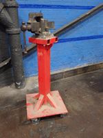  Pedestal Vise