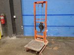 Economy Lift