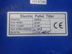  Electric Pallet Tilter
