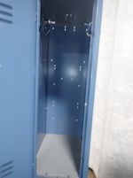  Locker