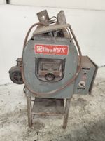 Ultramatic  Vibratory Finisher 