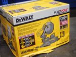 Dwalt Power Saw