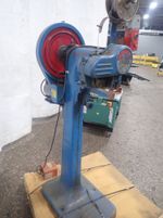 Wr Pabich Stitcher