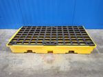 Global Spill Containment Pallet