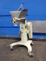 Stokes Stokes 43a Oscillating Granulator