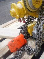Yale Pneumatic Chain Hoist With Pneumatic Trolley