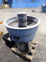  Vibratory Finisher