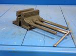 Heinrich Tool Company Vise