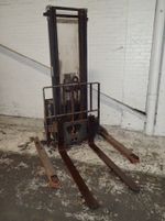 Prime Mover Electric Straddle Lift
