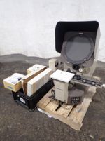 Mitutoyo Optical Comparator
