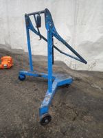  Manual Lift