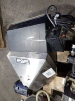 Conair  Vacuum Loader