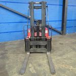 Linde Linde E40b Electric Fork Lift