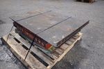Knight Lift Table