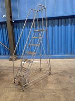  Rolling Ladder