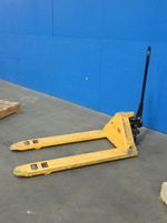  Pallet Jack