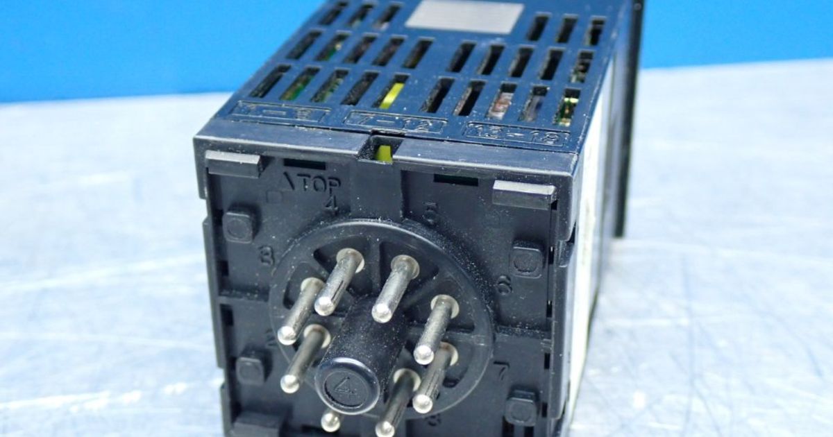 Fuji Electric Pxr-series Temperature Controller - Pxr4-sas1-4v0a1