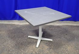36" X 36" X 29" TABLE