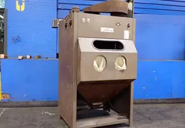 INDUSTRIAL CLEANING MACHINES INC 45" X 47" X 42" BLAST CABINET  -  4800 SUPER HONE