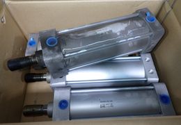 SMC CYLINDERS  -  NCDA1R325-0700-X2US