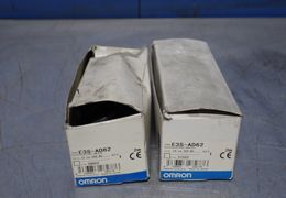 OMRON PHOTOELECTRIC SWITCH   -  E3S-AD62