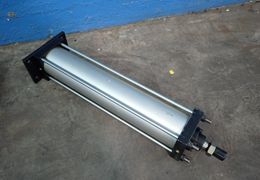 SMC CYLINDER  -  CS1GN125-600