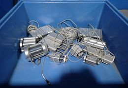 PNEUMATIC CYLINDERS