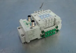 NUMATICS PNEUMATIC VALVE MANIFOLD  -  239-1794