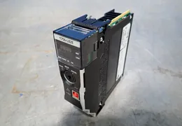 ALLEN-BRADLEY CONTROLLER  -  1756-L82E