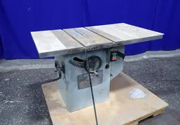 DELTA 47" X 27" 10" TILTING ARBOR SAW   -  34-806