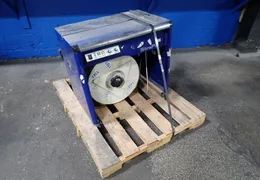 STRAPACK CORP STRAPPING MACHINE  -  IQ-400TC
