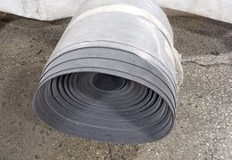 FLOOR MAT