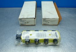 BRADHARRISON TWO. 3 POLE MINI CHANGE JUNCTION BOX   -  410P801