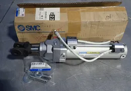 SMC PNEUMATIC CLAMP CYLINDER   -  CLK2PB50TF-150Y-B-P74SE