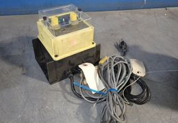 LMI MILTON ROY ELECTRONIC METERING PUMP  -  PUM2990113