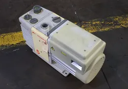EDWARDS PUMP   -  RV5