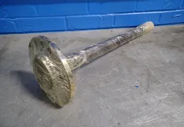 AXEL SHAFT