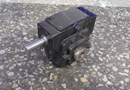 GEAR REDUCER