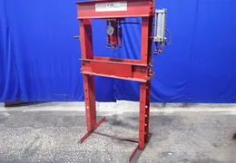 ARCAN 40 TONS HEAVY DUTY PRESS  -  CP400W