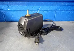 SUBMERSIBLE WATER PUMP