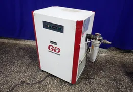 GARDNER DENVER AIR DRYER  -  RES120